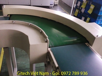 Băng tải cong PVC01